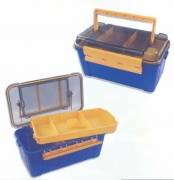 Caja de pesca transparente